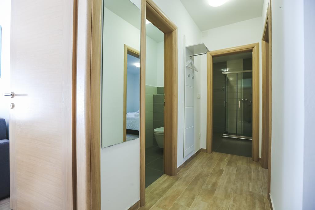 Apartments Sesar Banjol Exterior foto